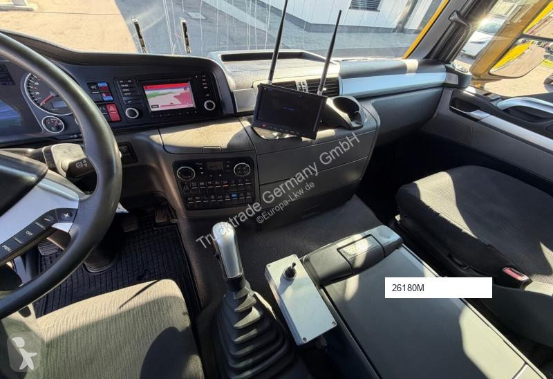 جرار MAN S300L98