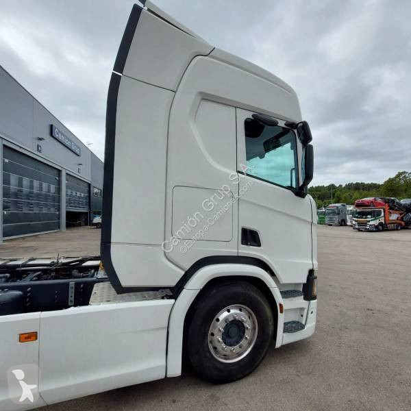 جرار Scania