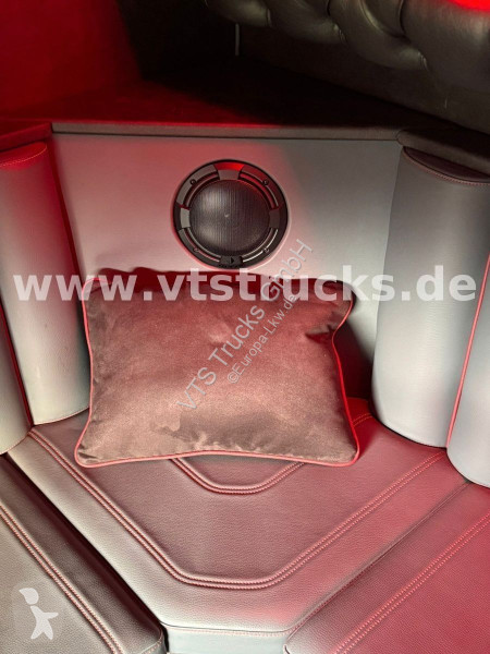 جرار Scania S660 6x2LL V8 Retarder...