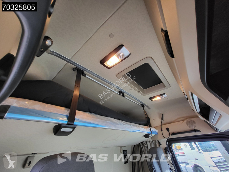 جرار Mercedes 1845 4X2 BigSpace 2xTanks Navi