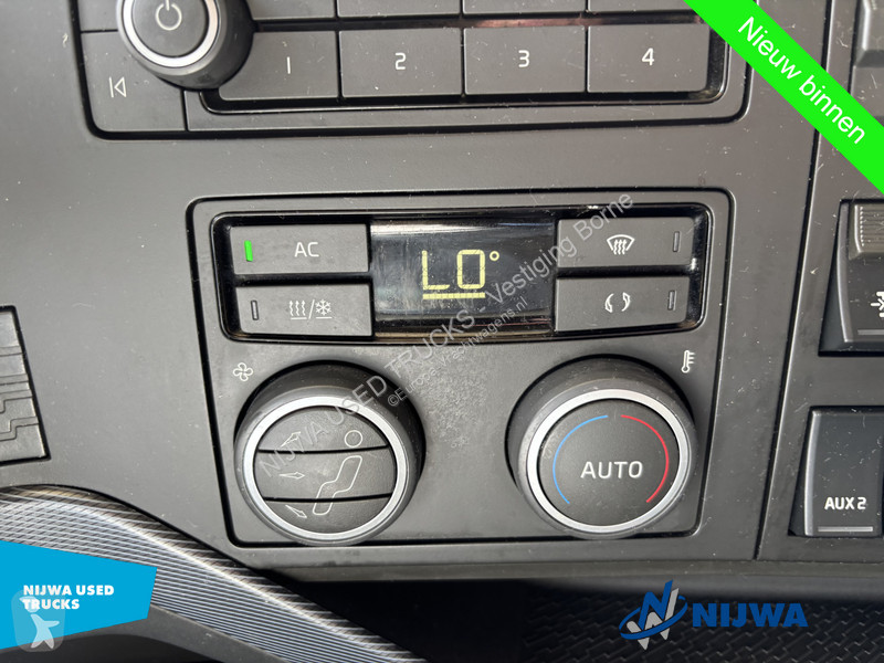 جرار Volvo 500 XL 4x2 I-Save + I-Park