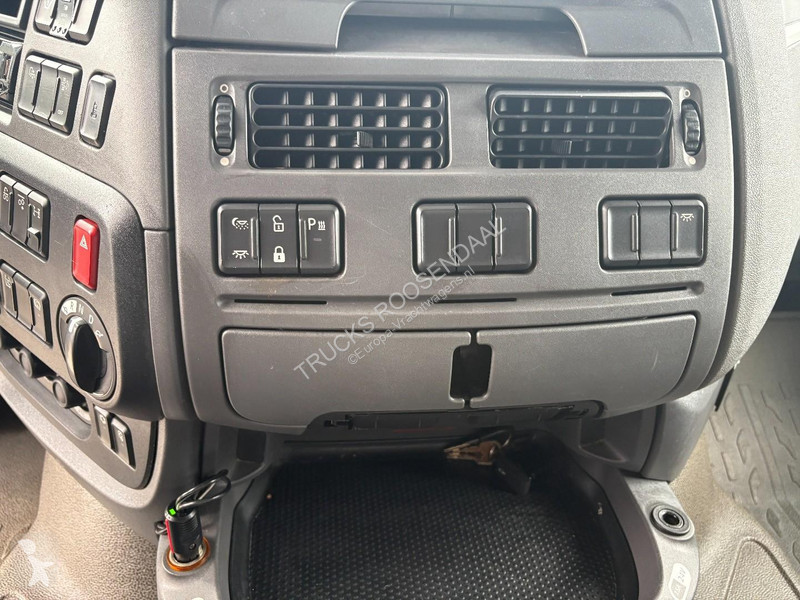 جرار DAF + 6X2 + STEERING/LIFT SHAFT + EURO 6 +...