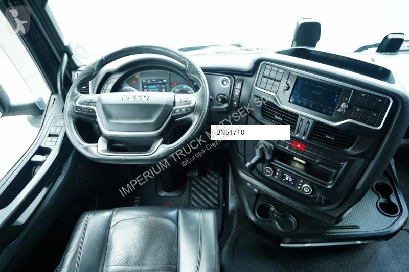 Влекач Iveco 510