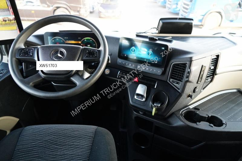 Влекач Mercedes ACTROS 1845 / MP5 / BIG SPACE /...