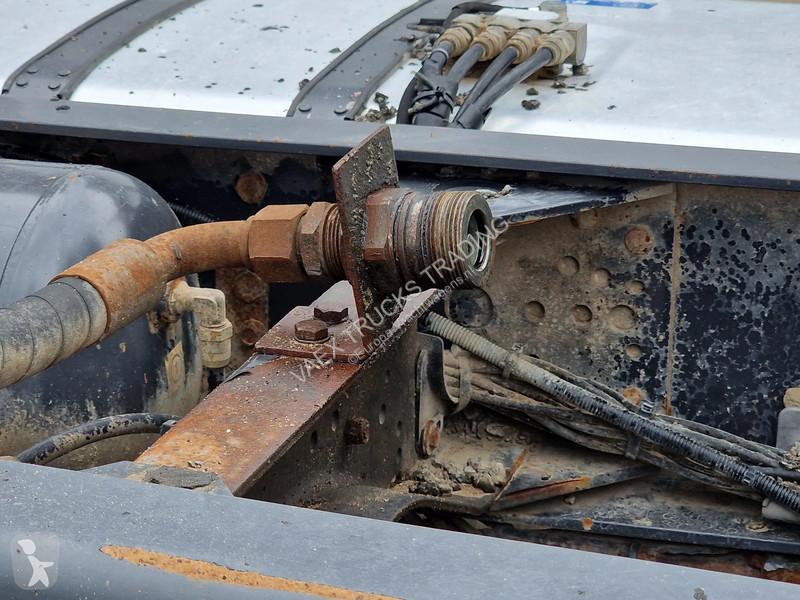 جرار Scania 410 EURO3 - steal / air - manual...