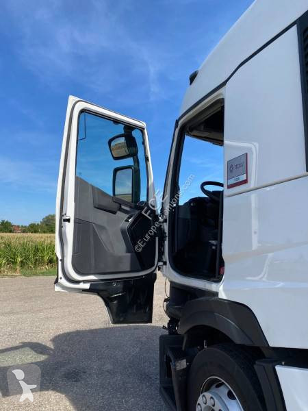 Tracteur Renault