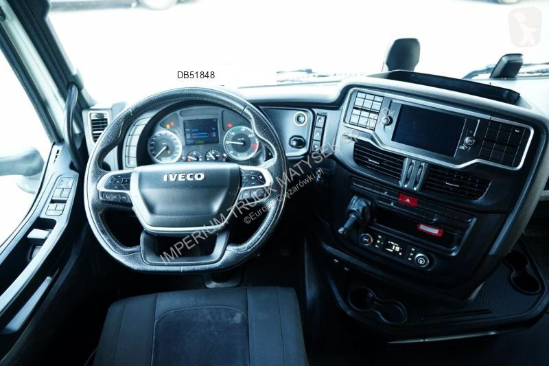 Влекач Iveco / 510