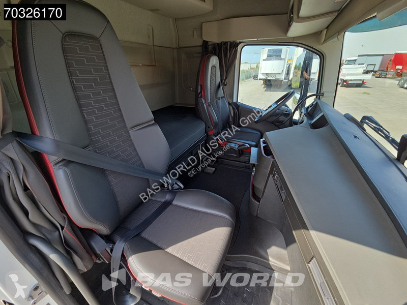جرار Volvo 500  4X2 Globe 2xTanks Xenon...