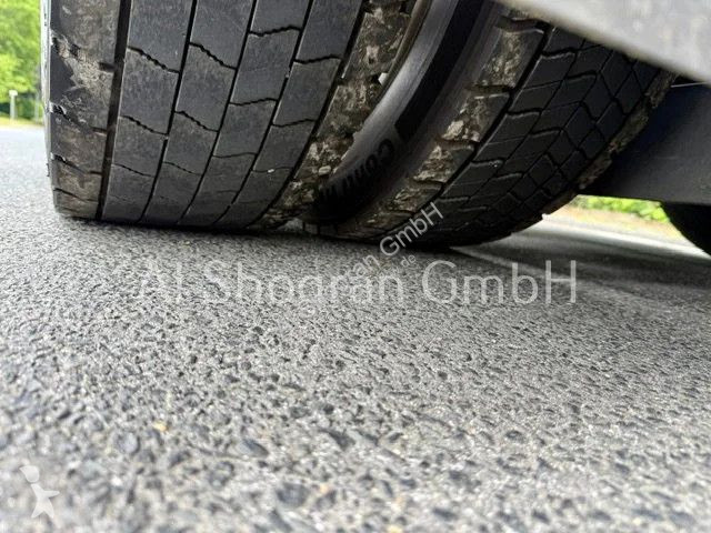جرار Mercedes...