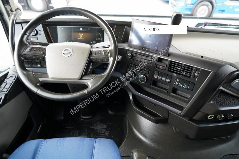 Влекач Volvo FH 500