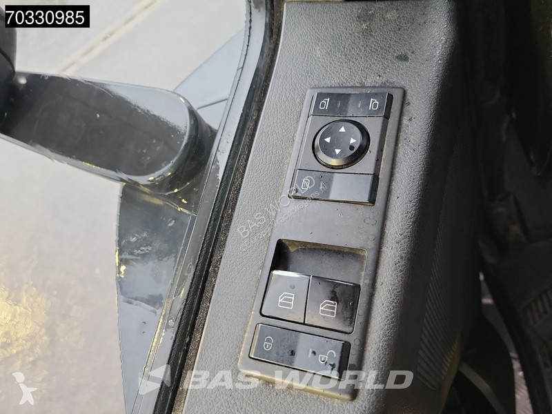 جرار Mercedes 2148 4X4 StreamSpace Hydrodrive...