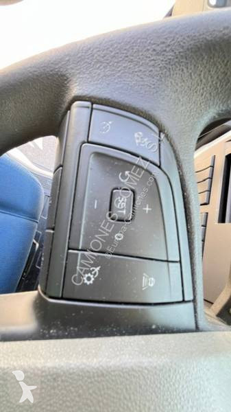 جرار Volvo