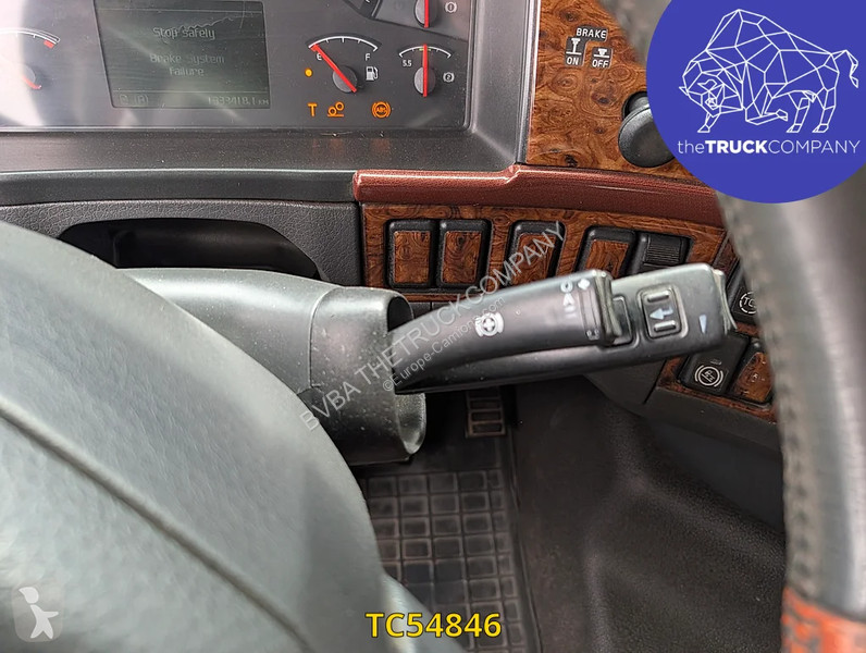 Тягач Volvo