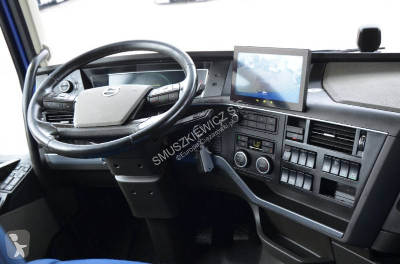 Cabeza tractora Volvo