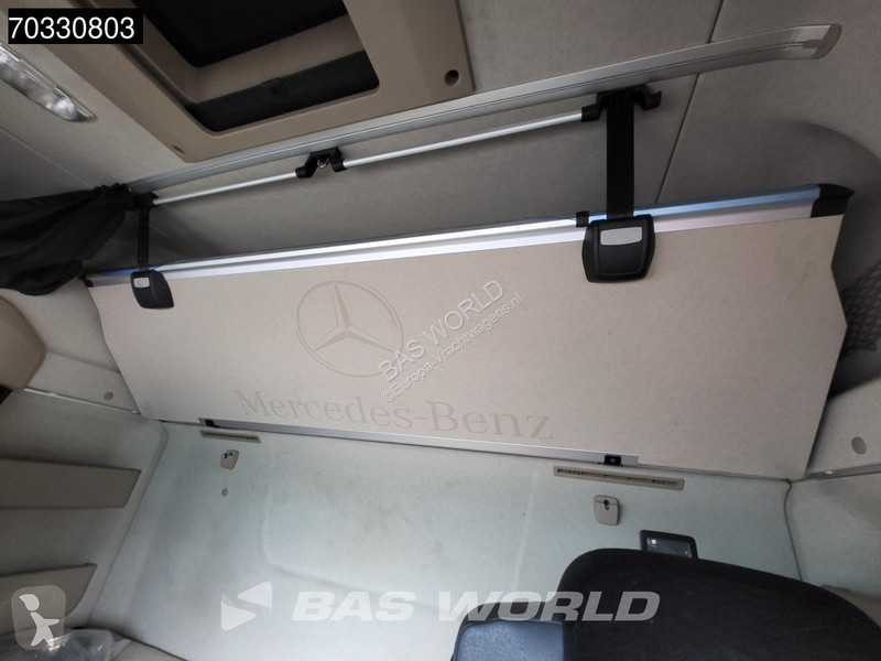 Trekker Mercedes 1843 4X2 BigSpace NL-Truck...