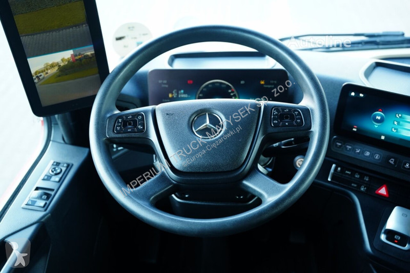 Тягач Mercedes ACTROS 1845