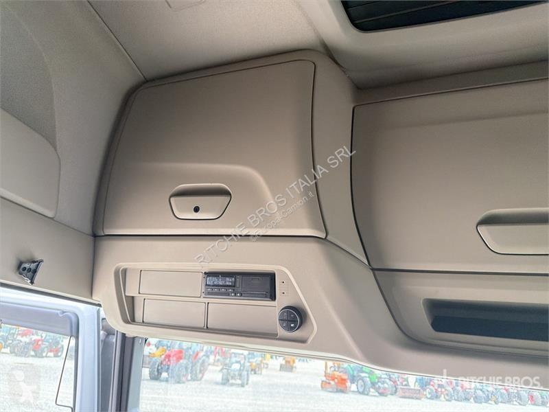 Cabeza tractora Iveco S-way 530