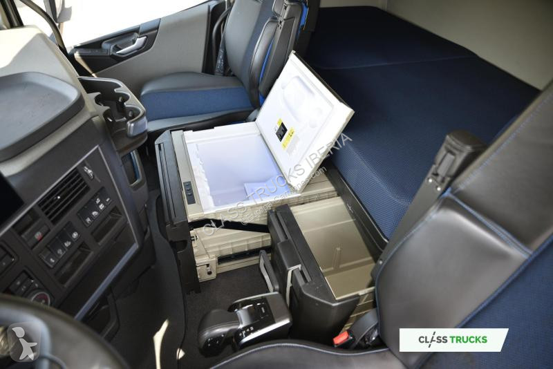 Cabeza tractora Volvo 500 Globetrotter XL...
