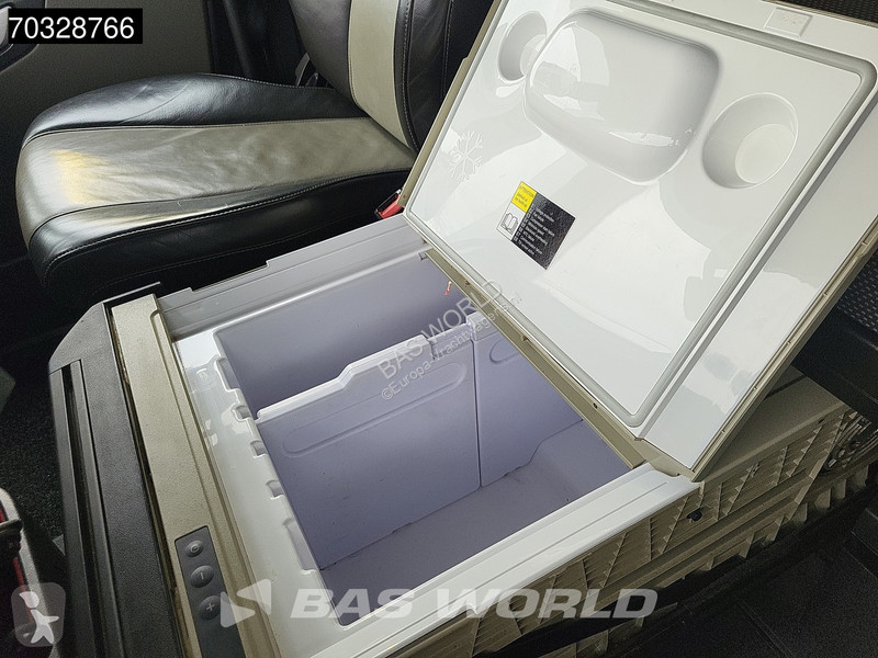 Tahač Volvo 500 4X2 XL 2xTanks Xenon I-ParkCool...