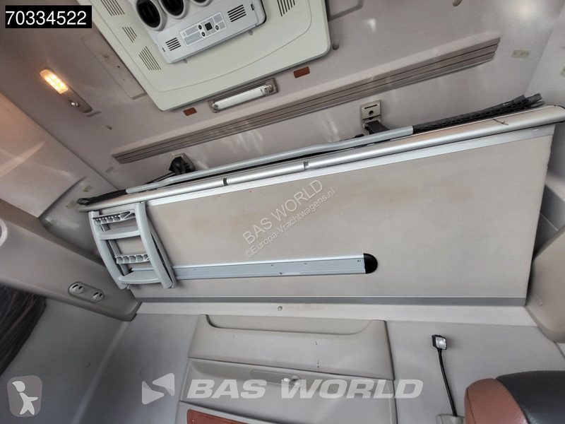 Nyergesvontató DAF 530 4X2 SSC APK 01-2027...