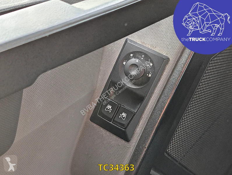 Tahač Renault T 460