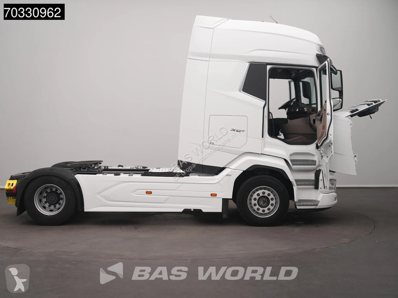 Tahač DAF + 530 4X2 Retarder 2x Tanks...