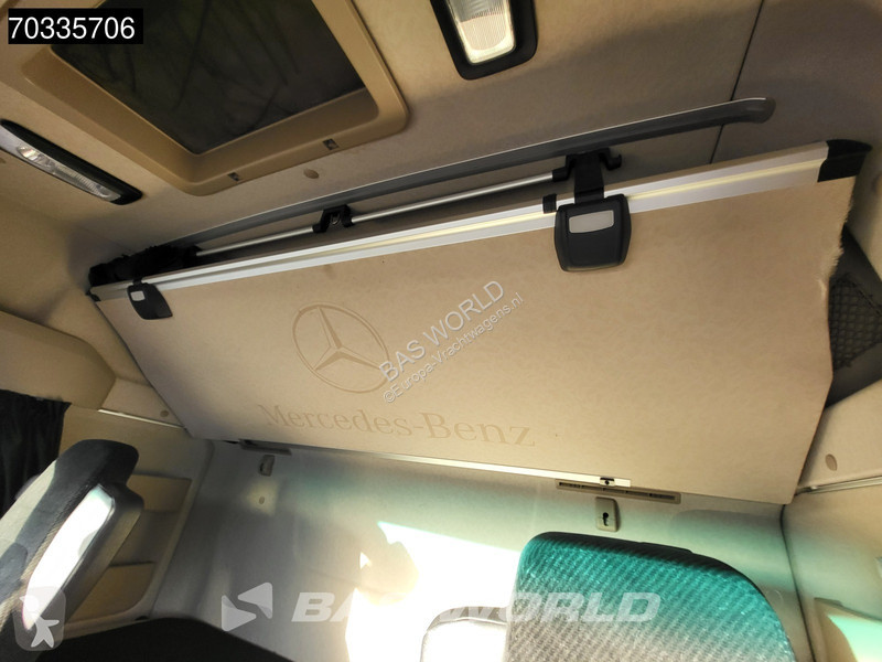 Cabeza tractora Mercedes 1845 4X2 StreamSpace...