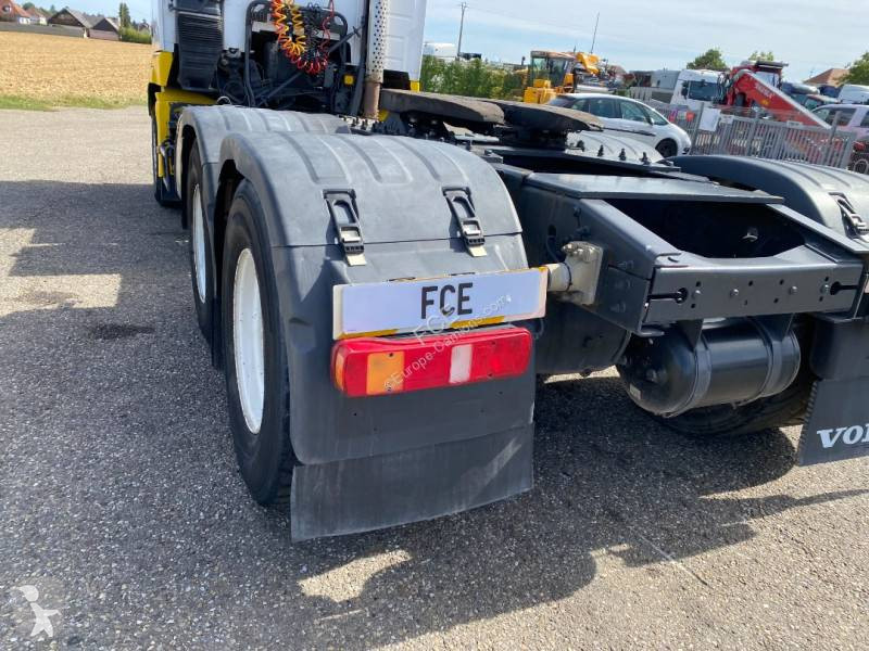 Cap tractor Volvo 580