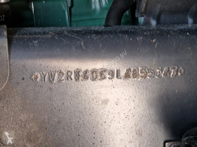 Cap tractor Volvo 13500 Globetrotter XL 6x2 -...