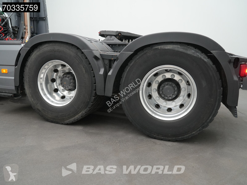 Тягач Volvo 6X4 XL Retarder Hydraulic...