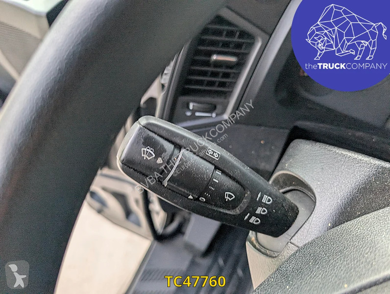 Тягач Mercedes 1851