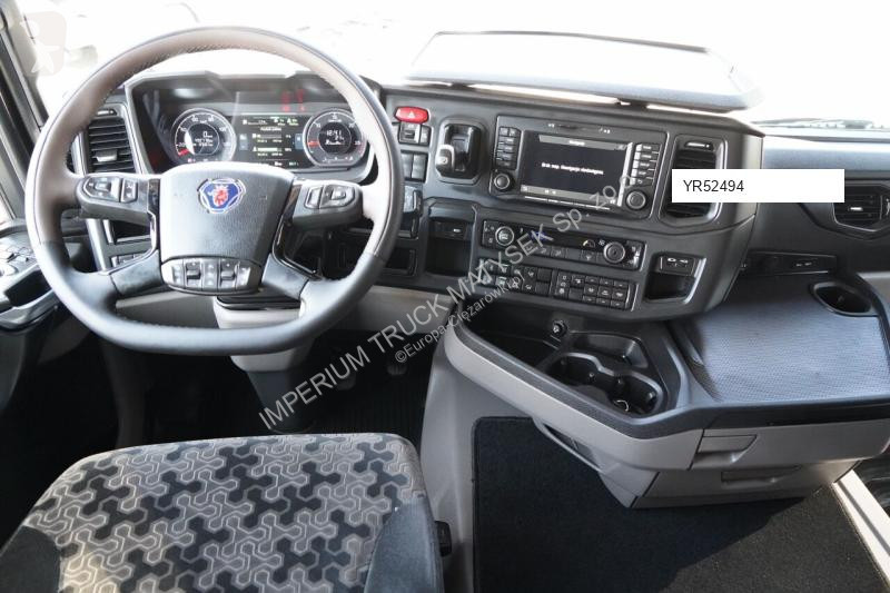 Тягач Scania R 460