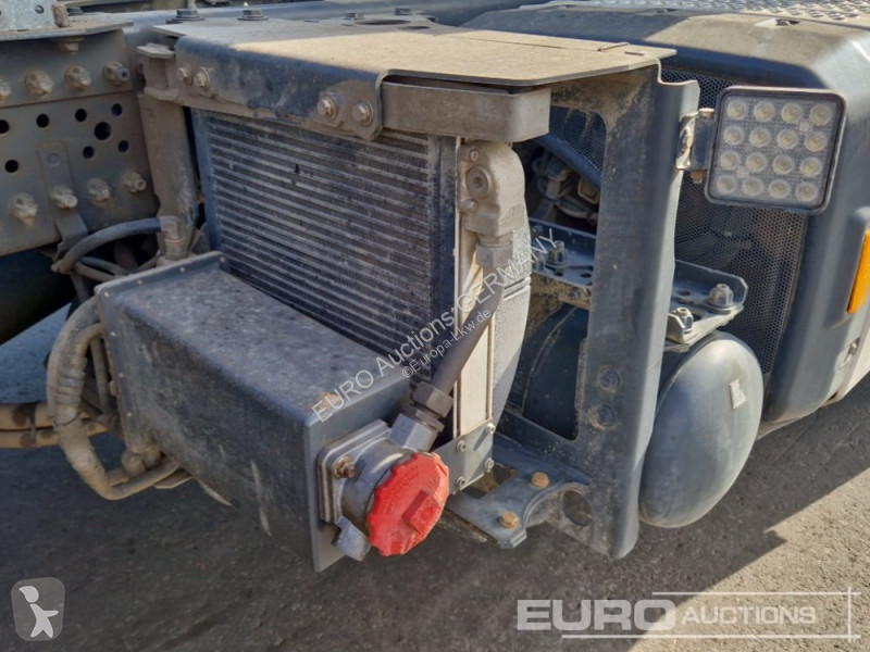 Tracteur Mercedes AROCS 1845