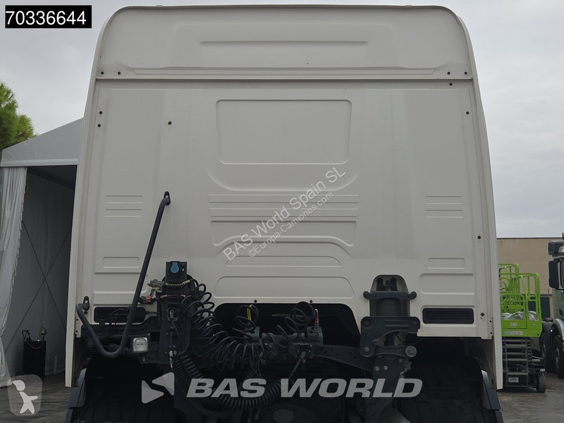 جرار Scania 4X2 Retarder 2x Tanks ITV 05-2027...