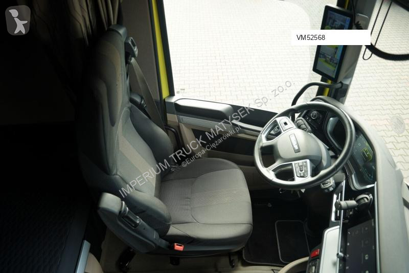 جرار DAF XG  530