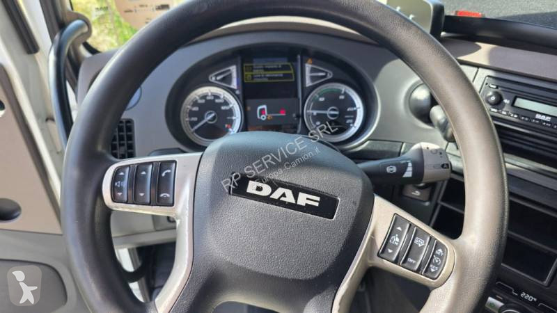 Cap tractor DAF 480 FT