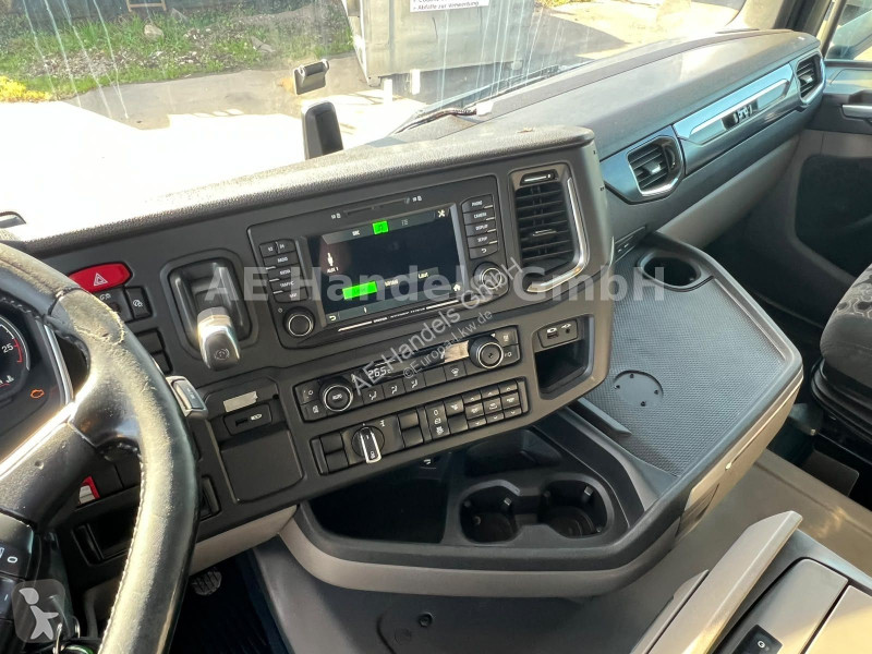 Tahač Scania HighLine BL ADR...