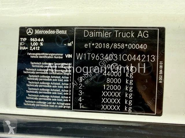 Nyergesvontató Mercedes 5/1848 GigaSpace/ Voll...