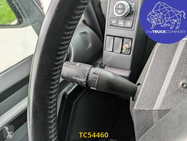 Renault T 520 tractor unit