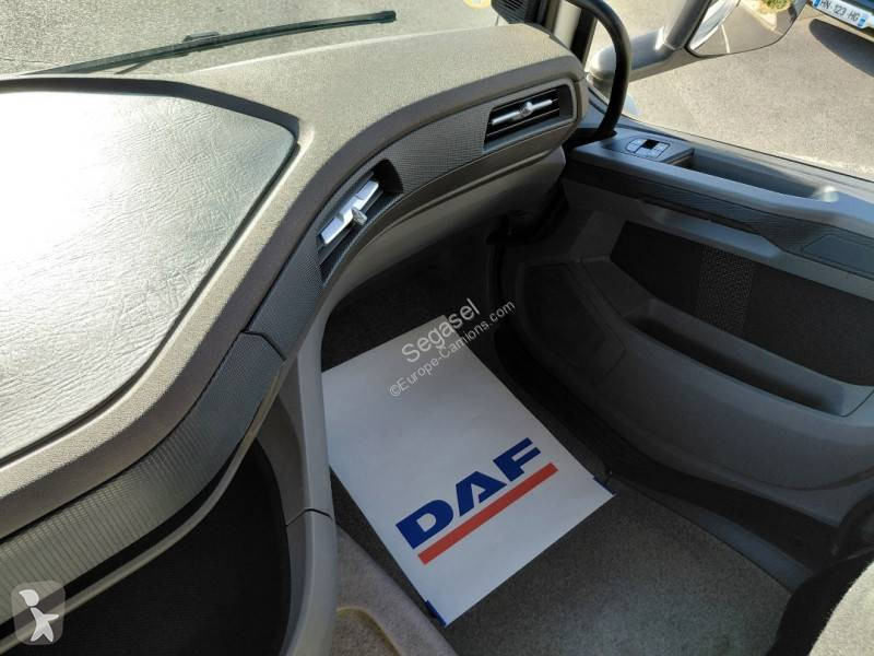 Tahač DAF 480