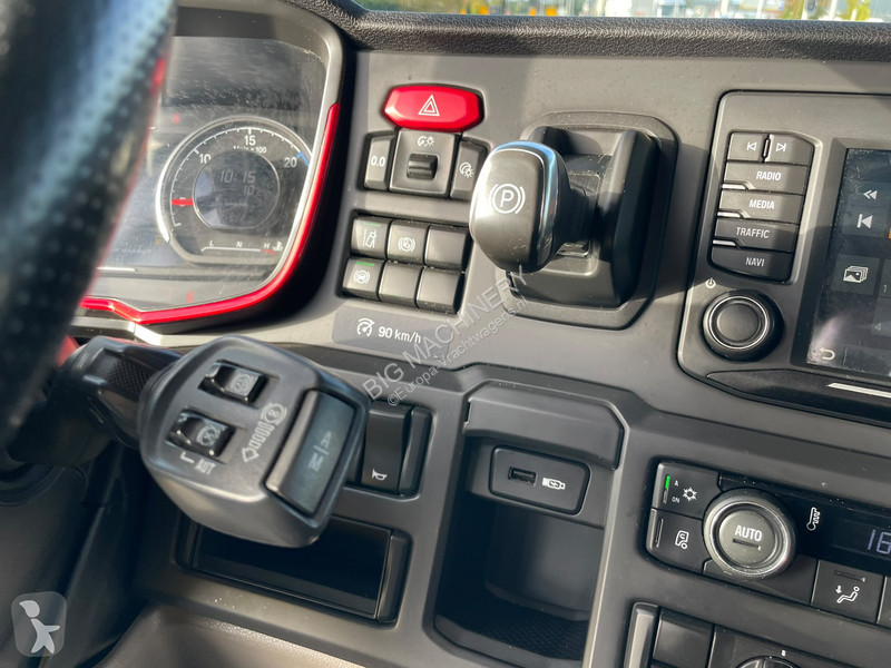 Scania 730 A6X4NZ tractor unit