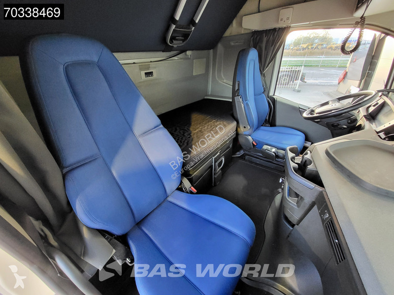 Tahač Volvo 500 4X2 XL 2x Tanks I-ParkCool ACC