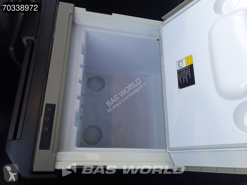 Tahač Volvo 500 4X2 XL 2x Tanks ACC