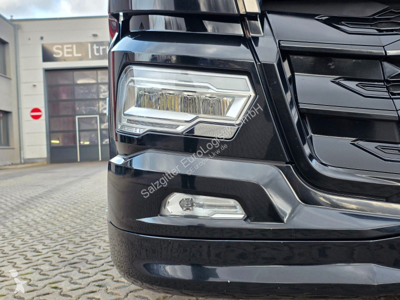 Traktor DAF + 530FT