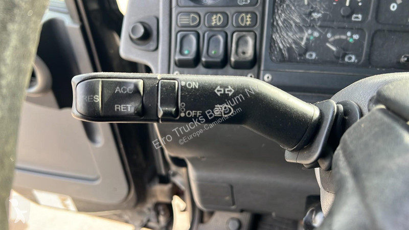 Trekker Scania - 400 (LAMES / POMPE MANUELLE /...