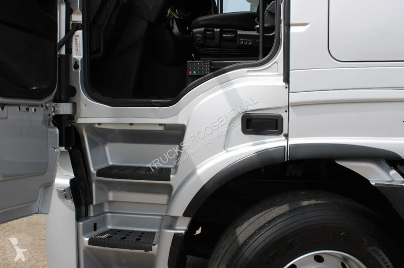 Trekker Iveco 460 + EURO 6 + 4 PIECES IN STOCK