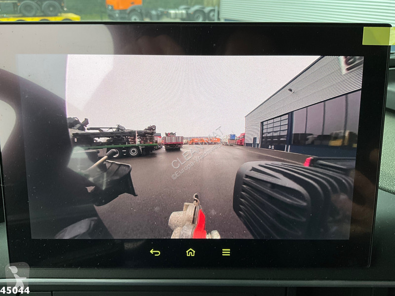 Tractor Volvo 8x2 Fassi 145 Tonmeter laadkraan...