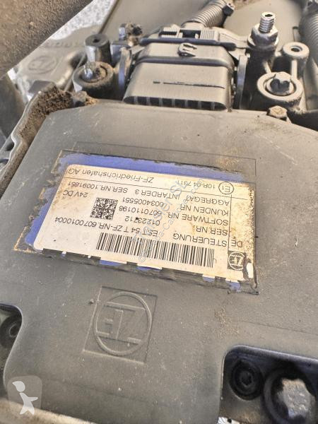 Traktor Iveco AT 440 T/P