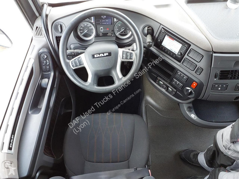 جرار DAF 530 FT 4X2