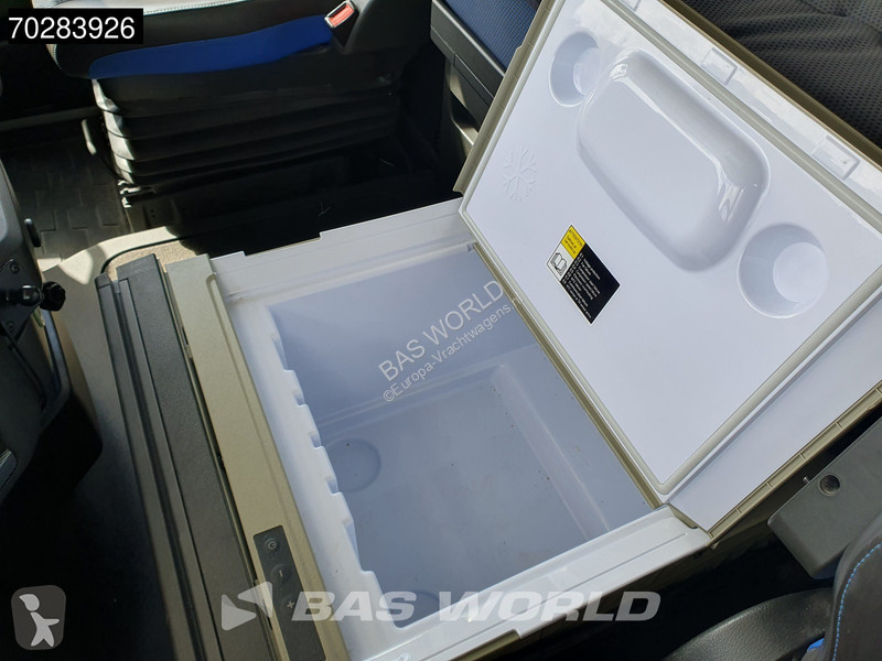 Tahač Volvo FH  4X2 LNG VEB+ ADR VDS I-ParkCool...